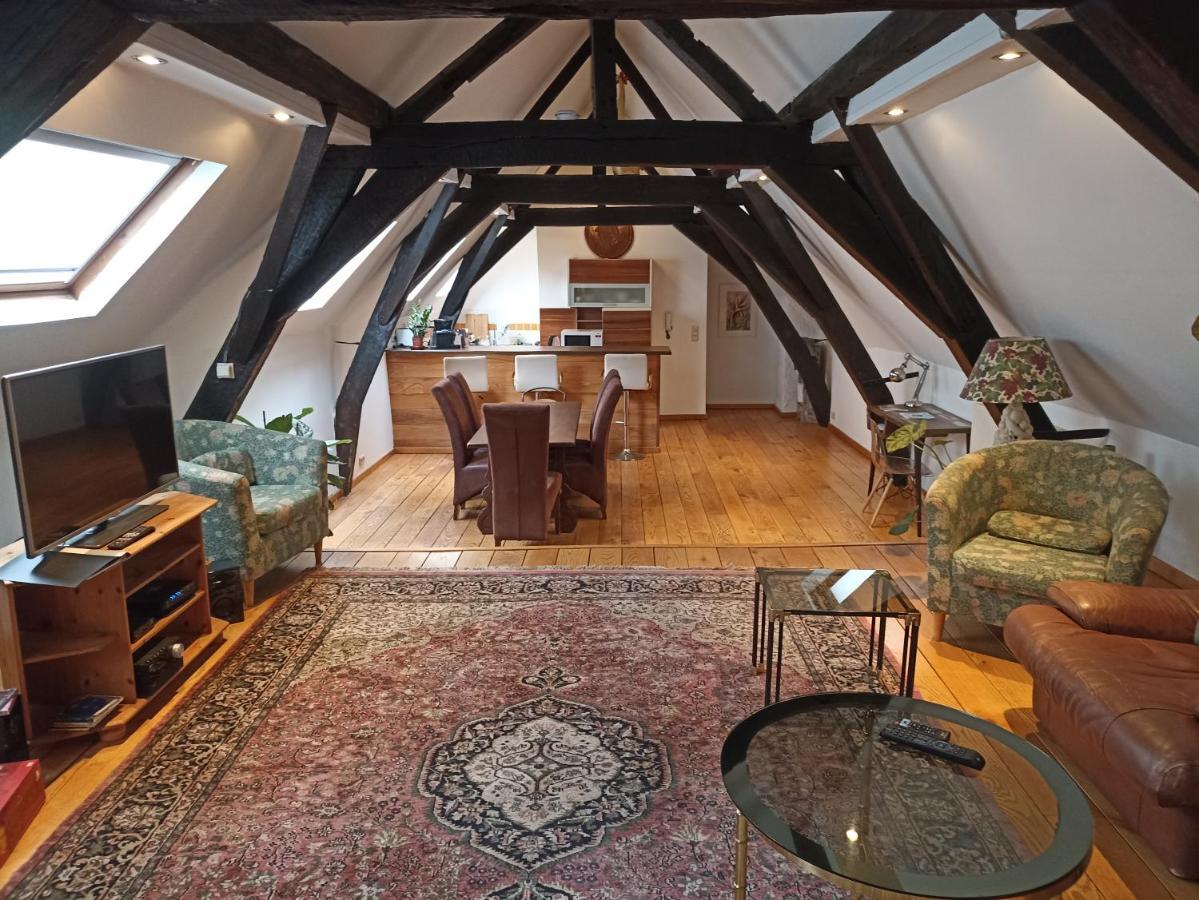 Spacious Duplex In Brussels Historical Center Exteriör bild